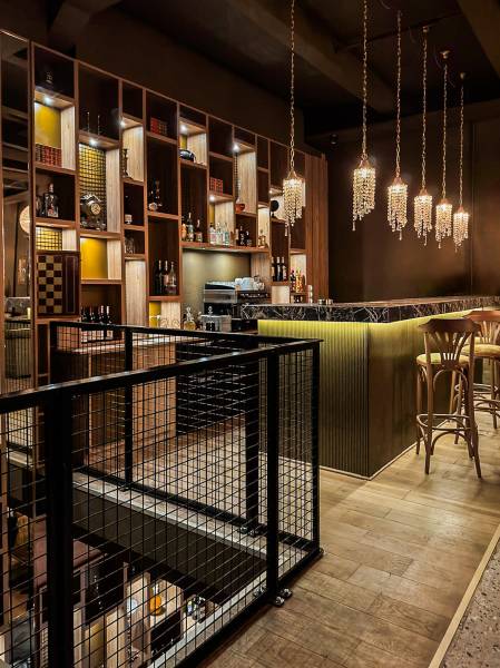 Parastage sur mesure dans un bar restaurant à Marseille