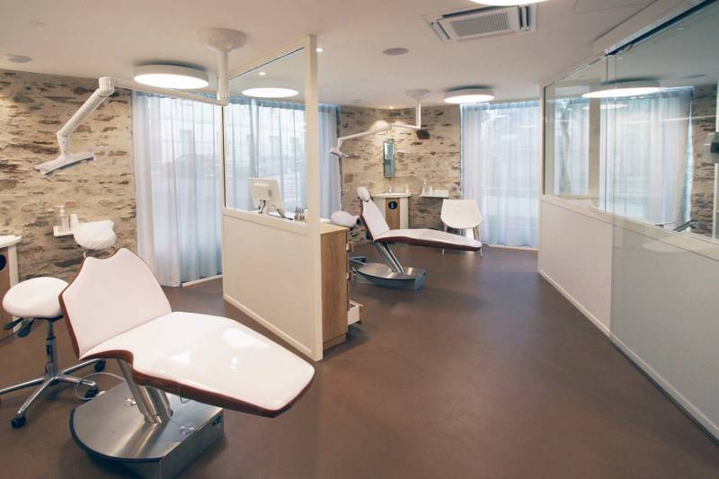 Salle de soin pour dentistes à Nantes