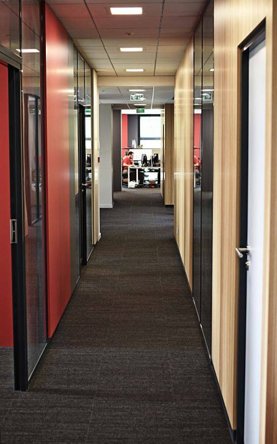 Agencement et déambulation dans les bureaux à lyon